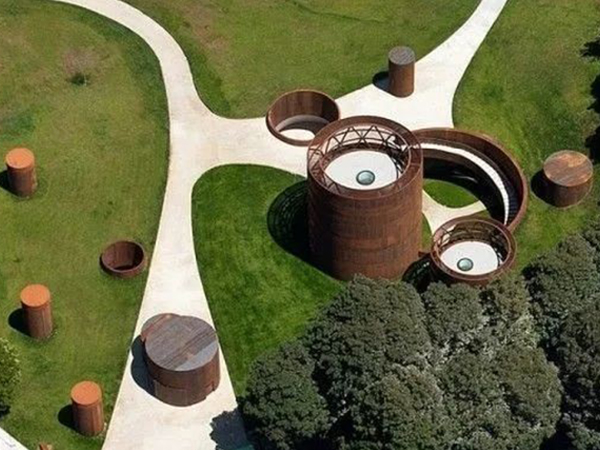 耐候鋼板優(yōu)點(diǎn)有哪些？